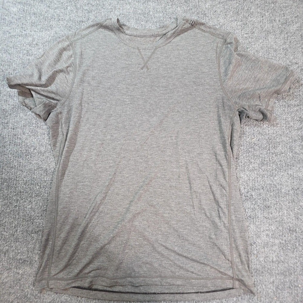 Lululemon Shirt Mens Large Gray Short Sleeve Crew Neck Athletic Running Training